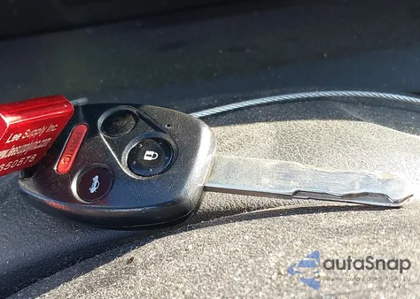 2003 Honda Accord 2.4 Lx z USA, uszkodzony, nr VIN 1HGCM72283A019565